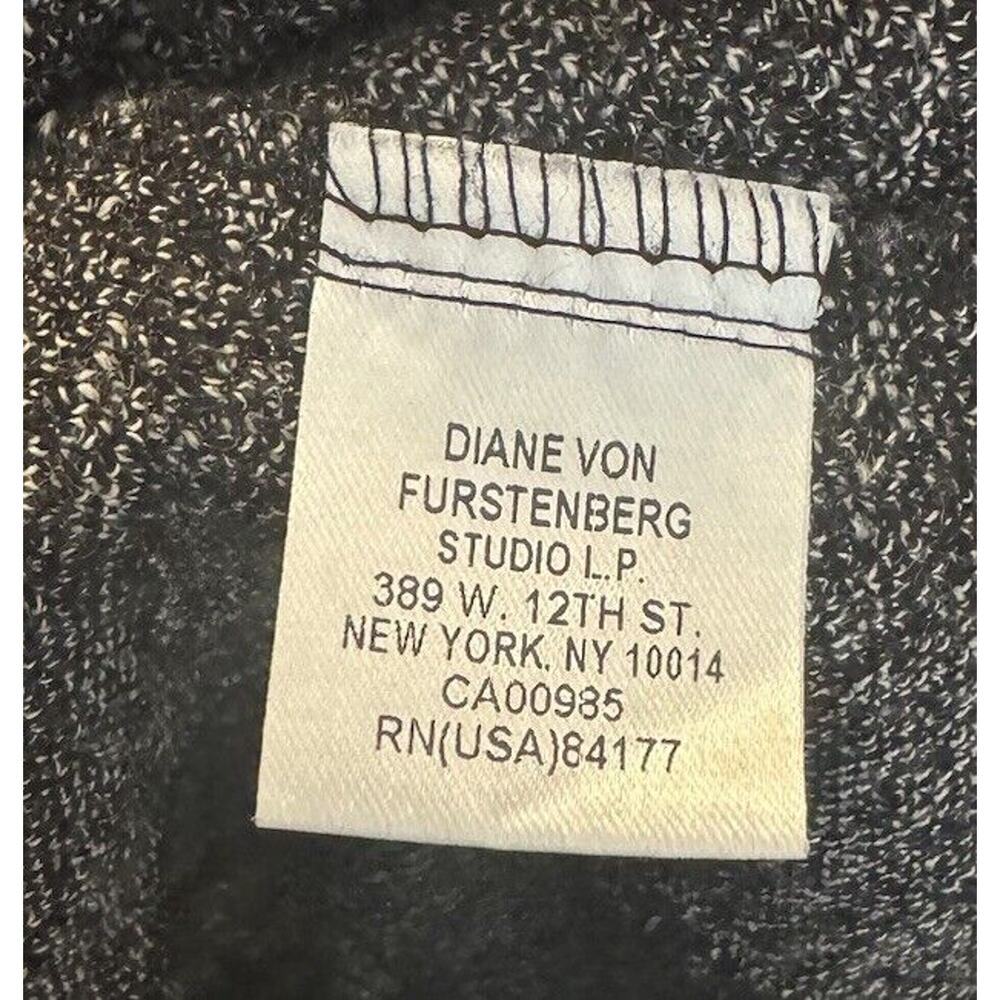 Diane Von Furstenberg Wool Blend Geometric Print Stretch Knit Skirt Size 4 - Picture 7 of 8